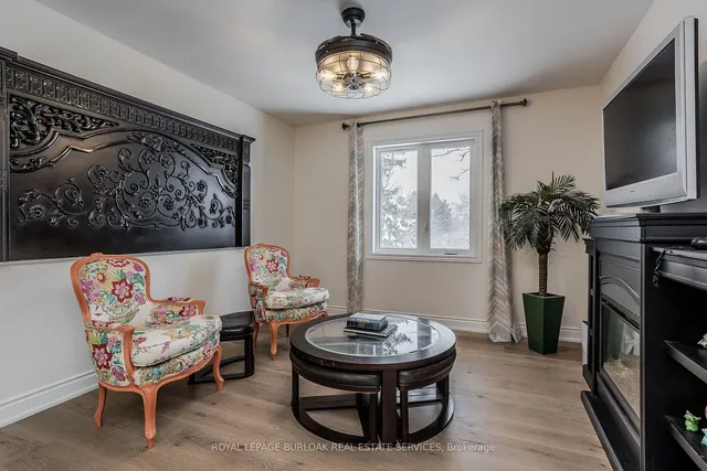 Additional image 33 of 10 Karendale Cres