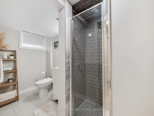 Additional image 27 of 17 Elder St