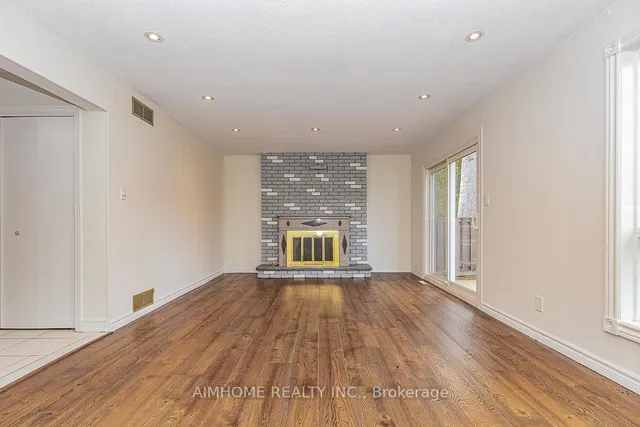 Additional image 13 of 326 Mckee Ave