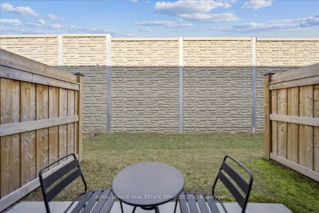 Additional image 30 of 1121 Cooke Blvd Unit 61