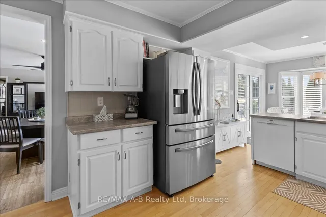 Additional image 12 of 684 Hiawatha Blvd