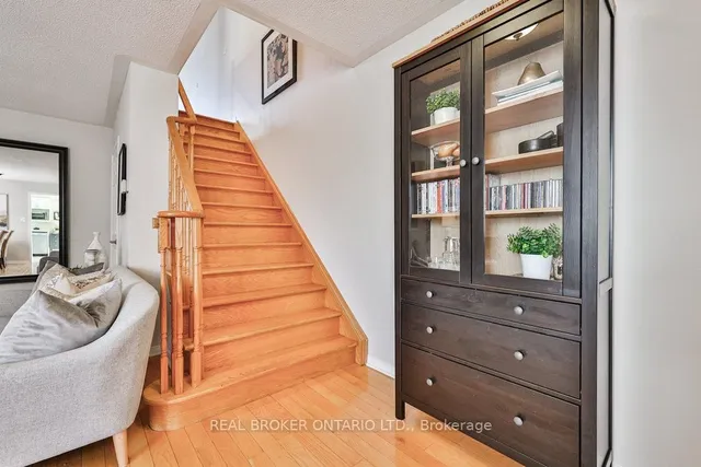 Additional image 11 of 36 Sloan Dr