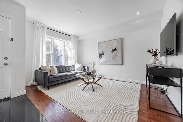 Additional image 5 of 22 Queensdale Ave