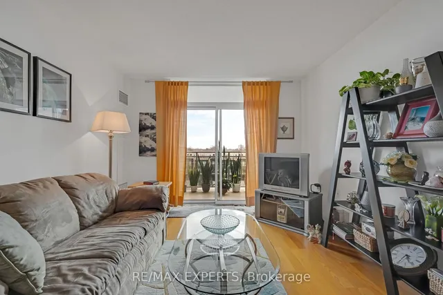 Additional image 5 of 650 Lawrence Ave Unit 602