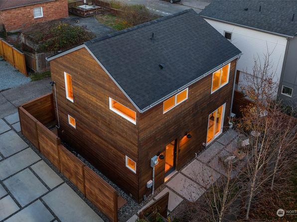 4256 S Spencer Street UNIT 2, Seattle, WA 98118