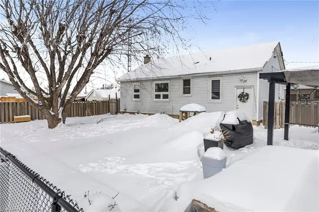 Additional image 8 of 1300 Barton St