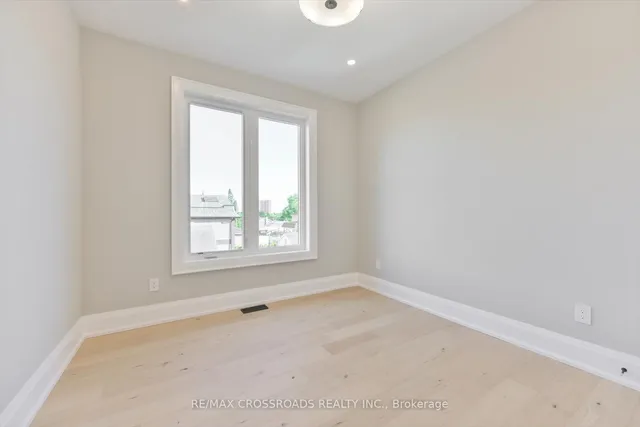 Additional image 27 of 84 Westbourne Ave