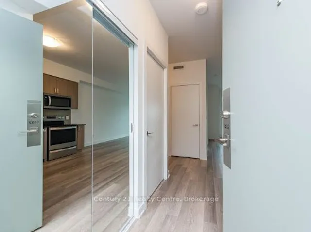 Additional image 4 of 1603 Eglington Ave Unit 1402