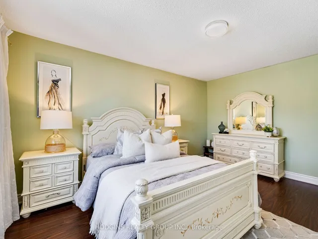 Additional image 25 of 1550 Hollywell Ave