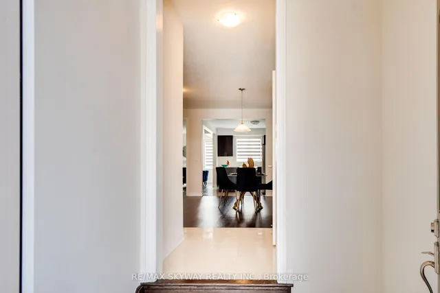 Additional image 9 of 516 Beckview Cres