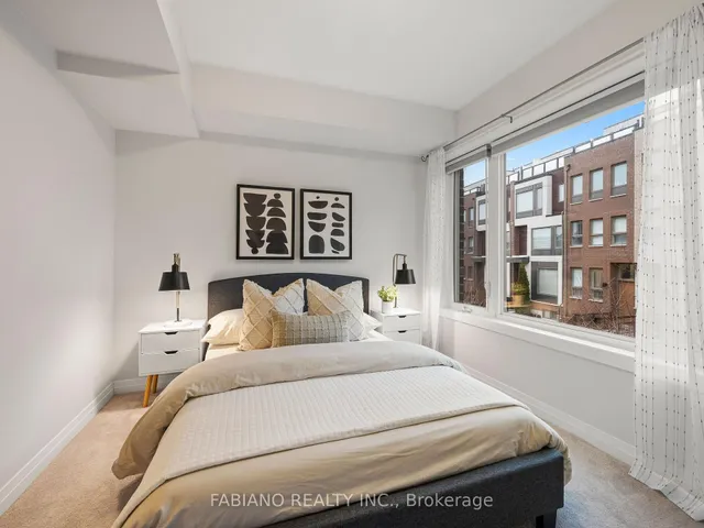 Additional image 19 of 55 Thomas Mulholland Dr Unit 8