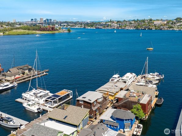 2420 Westlake Avenue N UNIT 11, Seattle, WA 98109