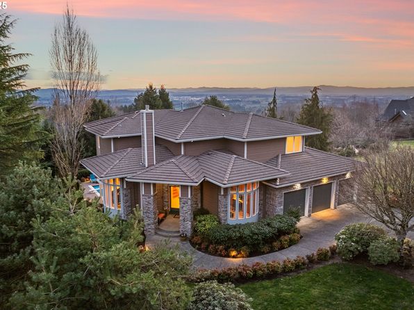 14318 NW Valley View Ln, Portland, OR 97231