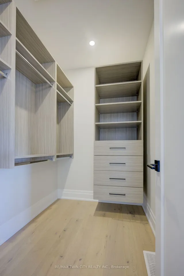 Additional image 30 of 47 Pioneer Ridge Dr