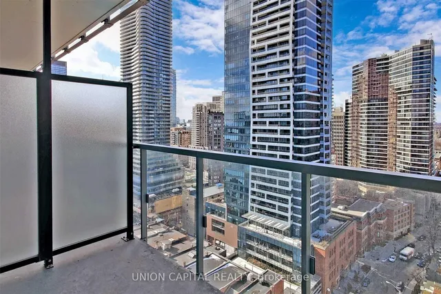 Additional image 18 of 3 Gloucester St Unit 2013