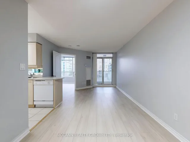 Additional image 6 of 2 Rean Dr Unit 613