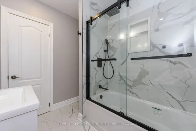 Additional image 20 of 76 Flowertown Ave