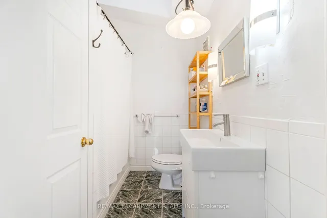 Additional image 23 of 6 ARCADE Cres