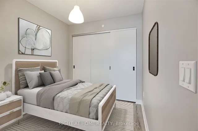 Additional image 23 of 36 Zorra St Unit 421