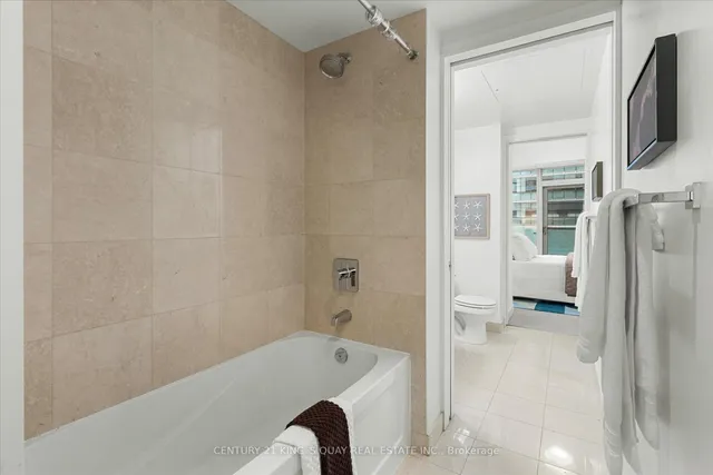 Additional image 25 of 12 York St Unit 2410