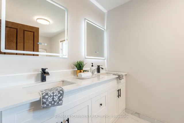 Additional image 34 of 7 Chert Ave