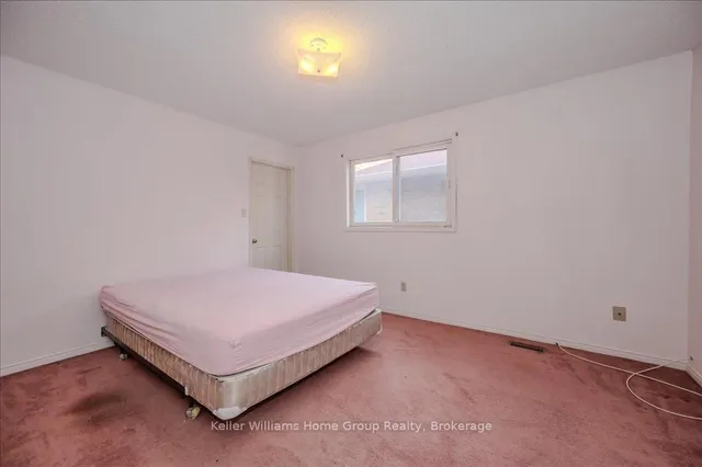 Additional image 21 of 83 Lord Simcoe Dr