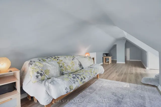 Additional image 26 of 158 Avondale St