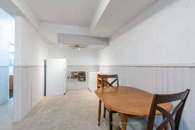 Additional image 29 of 117 Anna Capri Dr