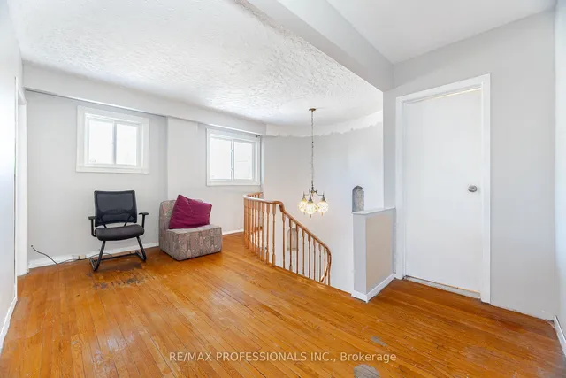 Additional image 21 of 483 Valermo Dr