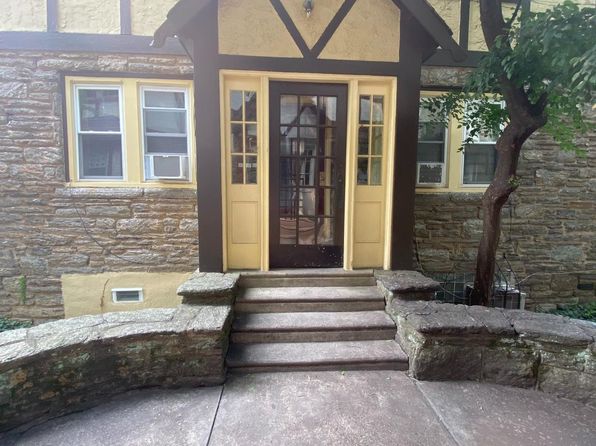 6653 Blakemore St, Philadelphia, PA 19119