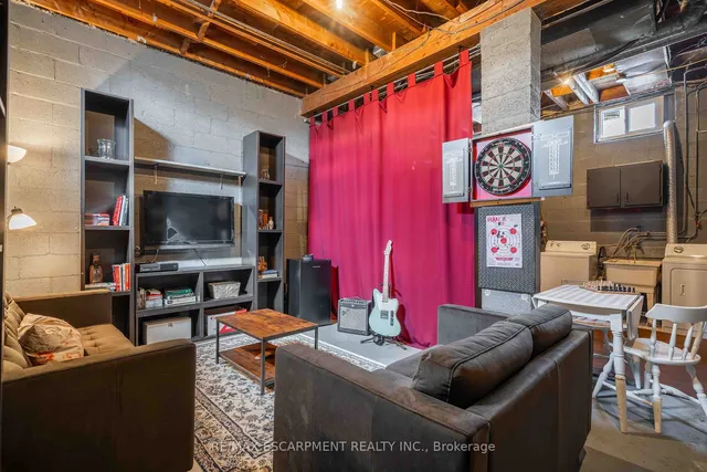 Additional image 17 of 2279 King St