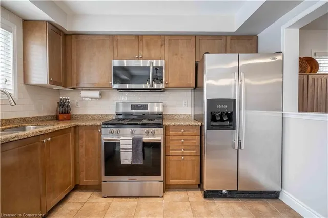 Additional image 14 of 212 Bradley Ave