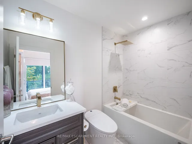 Additional image 20 of 500 Brock Ave Unit 302