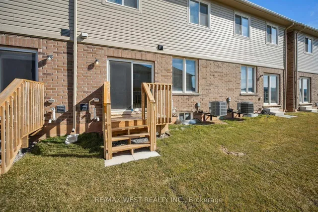 Additional image 19 of 106 Pinot Cres