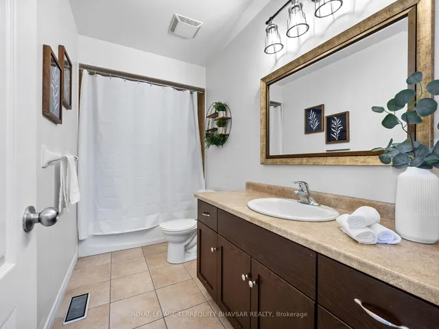 Additional image 26 of 107 Palacebeach Tr