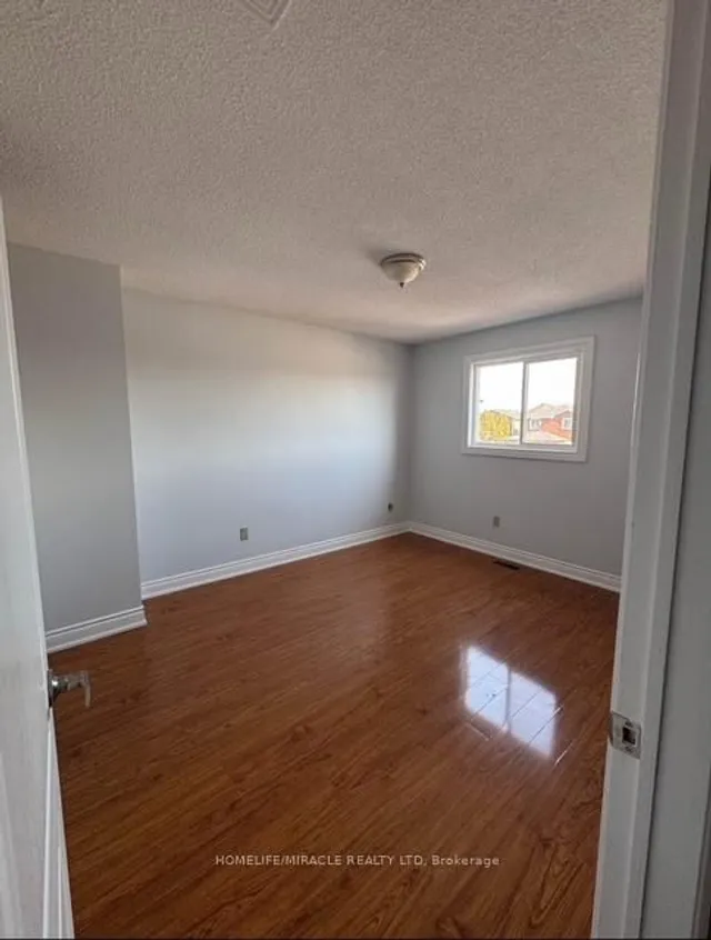 Additional image 16 of 156 Richvale Dr