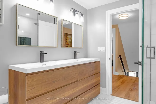 Additional image 21 of 64 Hildegard Dr