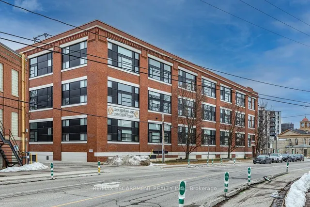 Additional image 2 of 50 MAIN St Unit 412