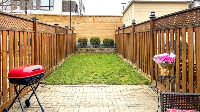 Additional image 43 of 40 Cloverdale Rd