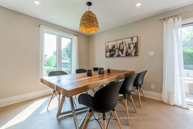 Additional image 14 of 1264 Landfair Cres