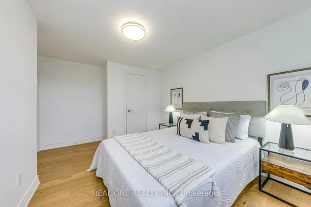 Additional image 25 of 45 Hepworth Dr