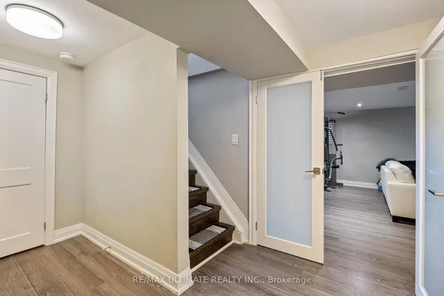 Additional image 24 of 8 Wall Ave