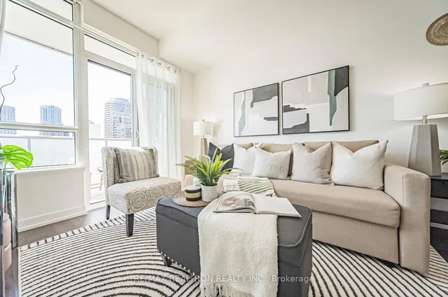 Additional image 31 of 365 Church St Unit 2112