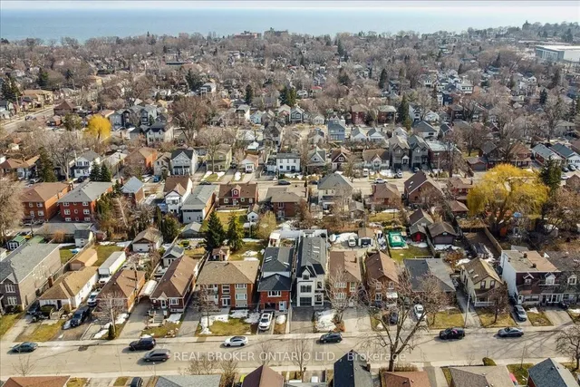 Additional image 32 of 43 Vanevery St