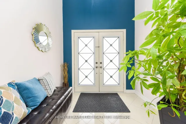 Additional image 3 of 84 Latania Blvd