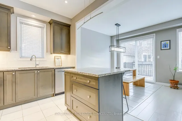 Additional image 18 of 3344 Erasmum St