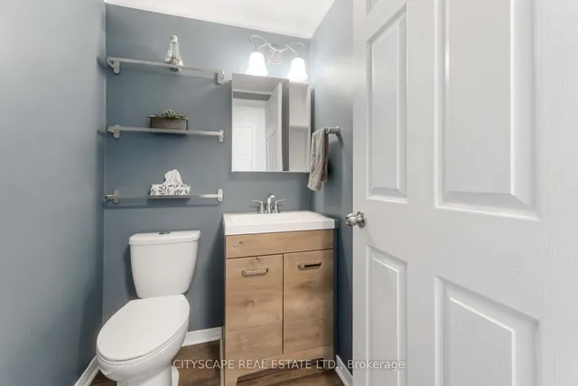 Additional image 23 of 76 Frances Ave Unit 14