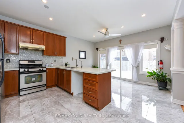 Additional image 13 of 23 Attview Cres