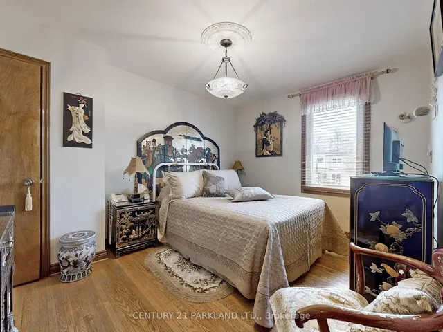 Additional image 22 of 526 Milverton Blvd