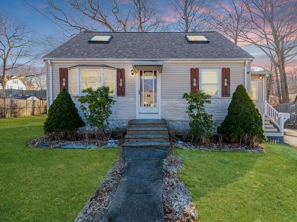 Primary image of 37 Delia Walker Ave, Weymouth, MA 02190